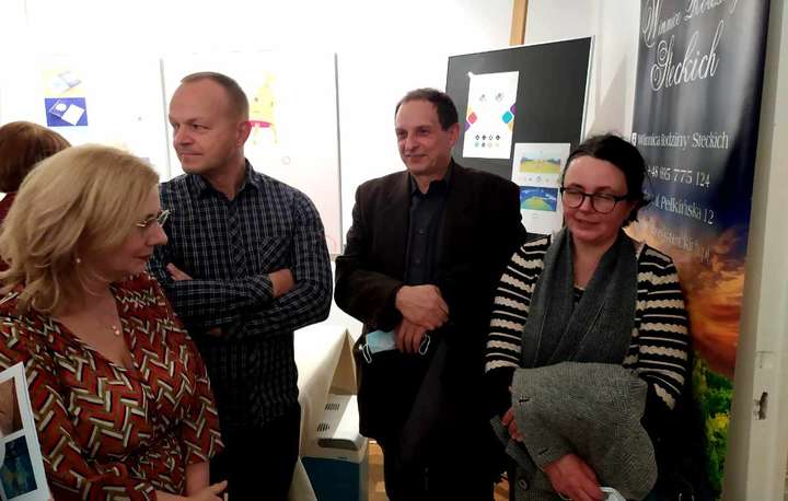 Wernisaż - Wystawa Trzy światy - galeria u Attavantich